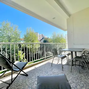 Splendide De 75m2 Avec Place De Parking A Inclus Appartement