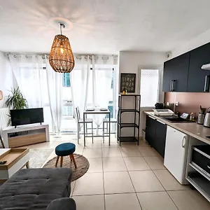 Vitrail Yourhosthelper Appartement